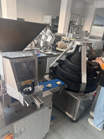 Commerciële deegdeler Automatische deegportioneeringsmachine Bakkerijdeegsnijmachine voor het maken van brood en gebak
