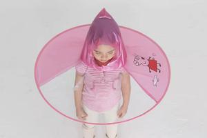 Offre spéciale filet rouge bébé <span class=keywords><strong>poncho</strong></span> avec nouveau matériau EVA soucoupe volante <span class=keywords><strong>poncho</strong></span>/UFO imperméable - Product Image 3