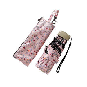 Paraguas Plegable de Cinco Pliegues Súper Ligero con Estampado Floral y Protección UV para Mujer, con Funda - Product Image 5