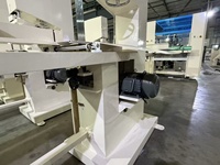 220V/380V Spannung in Peru Manuelle Bandsäge-Schneidemaschine für Toilettenpapierrollen/Küchentücher Fabrikpreis