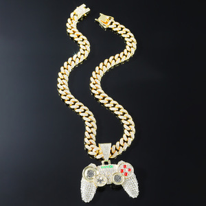 Collar de Diseño Creativo con Colgante de Control de Videojuegos, Cadena Cubana Chapada en Oro, Estilo Hiphop, Joyería de Moda para Hombre - Product Image 4