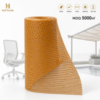 Tissu non tissé imperméable et ignifuge en tricot uni avec maille PVC vinyle pour auvents rétractables et clôtures de jardin permanentes
