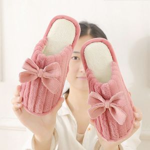 Pantuflas de Casa Cómodas y Suaves para Mujer, Otoño Invierno, Tacón Alto, Imitación Piel de Conejo, Suela Gruesa de EVA y Goma, para Pisos de Madera - Venta al Por Mayor - Product Image 2