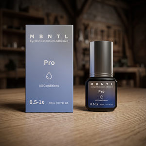 Colle pour extensions de cils MBNTL Korean HQ 5ml, 99,8% monomère japonais, séchage rapide 0,5-1s, résistante à l'huile et à l'eau, certifiée ISO22716 - Product Image 1