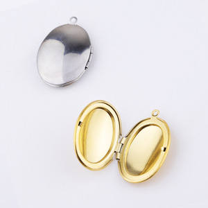 Оптовая Продажа Классический стиль овальной формы фото медальон ожерелье кулон детское ожерелье из нержавеющей стали - Product Image 1