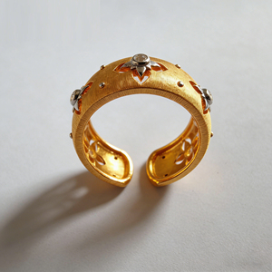 แหวนหมั้นเพชรเพาะเลี้ยงในห้องปฏิบัติการเคลือบทองคำแท้ 10K/14K แบบเรียงวง โรแมนติก สำหรับทุกเพศ เหมาะสำหรับงานฉลองครบรอบ - Product Image 3