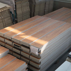 ระบบ<span class=keywords><strong>พื้น</strong></span> SPC แบบประกบกัน ดูเหมือนกระเบื้องไวนิลพลาสติก กันลื่น ทนไฟ ลายไม้ <span class=keywords><strong>แผ่น</strong></span>พีวีซี สำหรับตกแต่งบ้านและสำนักงาน - Product Image 3