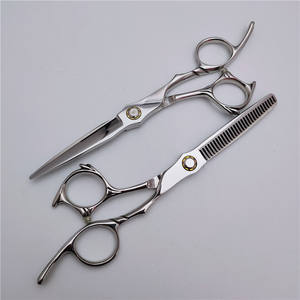 Tijeras de peluquería Red Blade de 6 pulgadas, tijeras de entresacar de acero inoxidable 304 para diestros, tijeras planas con tornillo de rodamiento - Product Image 2