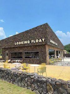 <span class=keywords><strong>Pietra</strong></span> Naturale Irregolare in Roccia <span class=keywords><strong>Lavica</strong></span> <span class=keywords><strong>Nera</strong></span> Puka per Rivestimento di Pareti Esterne - Product Image 5