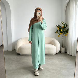 ชุดอาบายะสีเขียวมิ้นท์สุดหรูสำหรับผู้หญิง ชุดมุสลิมแบบเปิดด้านหน้าพร้อมเชือกผูก เสื้อคลุมแฟชั่นแบบเรียบร้อย - Product Image 2