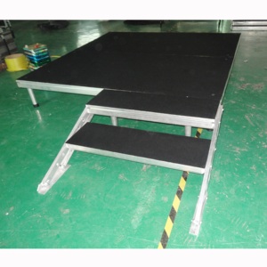 Scène de concert extérieure portable 4x8 pieds, petite, en aluminium, légère, antidérapante, facile à assembler - Product Image 1