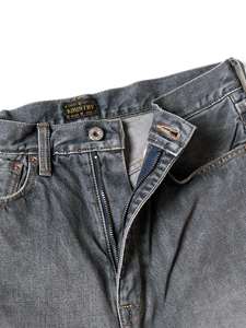Shorts en jean déchirés pour hommes – Coupe slim, style décontracté, idéal pour l'été et la plage - Product Image 3