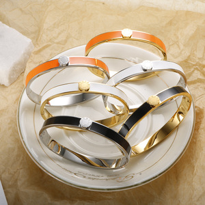 La pulsera no se desvanece con números romanos, el círculo, el color geométrico, la pulsera de acero inoxidable, la joyería ligera de lujo - Product Image 6