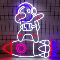Série d'astronautes néons LED pour la direction de la publicité pour les décorations de taxi de mariage parcs à thème-prise d'alimentation incluse
