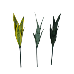 Planta de serpiente Artificial de látex de tacto Real de calidad OH ARTS <span class=keywords><strong>Sansevieria</strong></span> Tiger Pilan Agave Faux suculentas hojas <span class=keywords><strong>verde</strong></span> <span class=keywords><strong>oscuro</strong></span> en maceta - Product Image 4