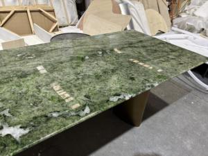 Encimeras de Cuarzo Verde Esmeralda, Piedra Natural Pulida, Encimeras Modernas Ecológicas para Hoteles, Cocinas, Mesas de Centro - Product Image 4