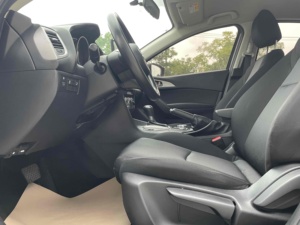 <span class=keywords><strong>Mazda</strong></span> <span class=keywords><strong>3</strong></span> Axela 2017 Usado, Sedán Deportivo de 4 Puertas, Volante a la Izquierda, Gasolina - Product Image 4