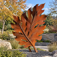 Sculpture de feuille en acier corten rustique, patine naturelle, art de jardin personnalisé pour parcs, cours et espaces paysagers