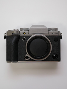 กล้อง 6.2K ฟูจิฟิล์ม X-T5 ความละเอียดสูง 40.2MP กล้อง APS-C สำหรับถ่ายภาพบุคคลและภาพในสตูดิโอ - Product Image 1