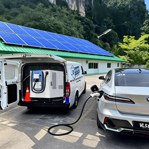 ระบบจัดเก็บพลังงานเคลื่อนที่ 120 กิโลวัตต์ชั่วโมง 100 กิโลวัตต์ ระดับอุตสาหกรรม สถานีไฟฟ้าเคลื่อนที่แบบพกพาสำหรับสถานีฐานระยะไกล พลังงานสำรองนอกเครือข่าย - Product Image 1