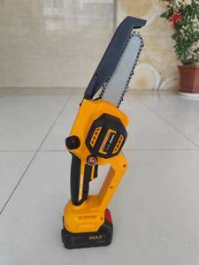 Pequeña herramienta de jardín para el hogar, batería eléctrica portátil, motosierra recargable de mano de litio, Mini sierra de cadena eléctrica con batería - Product Image 3