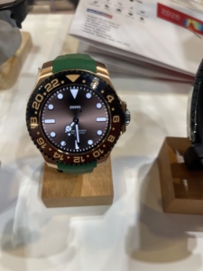 Montres pour hommes Definite EDS HKSF M01 Patent, recherche de partenaires distributeurs. - Product Image 5