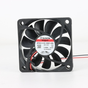 Ventilateur axial de refroidissement électrique SUNON MF60151V2-1000C-A99 60x60x15mm 12VDC 68mA 0.88W 3900RPM 22.8CFM à roulement à billes pour armoire électrique et onduleur - Product Image 1