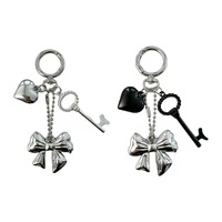 Porte-clés de voiture en alliage, breloque de sac en forme de cœur et de nœud, pendentif de couple, porte-clés créatif, décoration de sac à main mignonne, cadeau pour femmes et filles