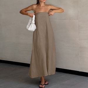 เดรสยาวแบบใหม่ไร้แขนสไตล์เซ็กซี่สำหรับงานปาร์ตี้  ชุดเดรสหรูหราสำหรับผู้หญิง รับผลิตแบบ OEM - Product Image 1