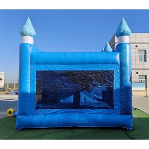 Château gonflable personnalisé Winter Wonderland avec zone de rebond, jeux et toboggan |   Amusements gonflables commerciaux - Product Image 4