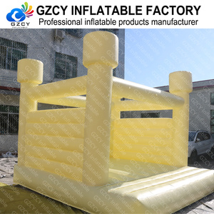 Château gonflable en PVC jaune citron mat - Utilisation commerciale en extérieur et en intérieur - Taille personnalisable - Installation facile - Product Image 6