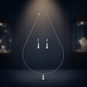 Parure de bijoux de mariage en diamant fin avec plaqué or, boucles d'oreilles pendantes en zircon et pendentif en forme de goutte d'eau serti de griffes - Product Image 3