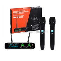 Système de microphone sans fil à tube électronique 2 canaux M-5102 avec technologie d'identification numérique anti-parasitage pour spectacles, fêtes et animateurs