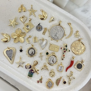 BD-C4971 nouveau Multi mode breloques 18k or fleur champignon coquille coeur breloque beaux accessoires étoile jésus croix fruits breloque - Product Image 1