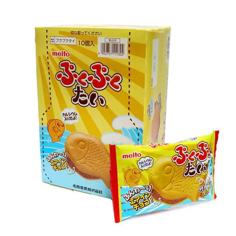 漫画の魚の形のチョコレートとイチゴのフレーバークリームセンター充填クッキービスケット