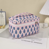 4Pcs Tas Makeup Berlapis Motif Bunga Besar yang Modis dengan Ritsleting, Set Organizer Kosmetik Tahan Lama dan Portabel untuk Perjalanan & Penggunaan Sehari-hari