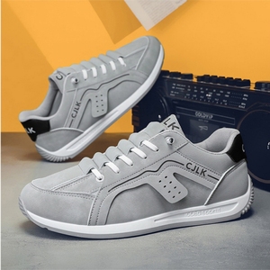 Calzado Deportivo Ligero para Estudiantes, Zapatos de Skateboard Cómodos y Acolchados, Zapatos Planos Modernos y a la Moda - Product Image 6