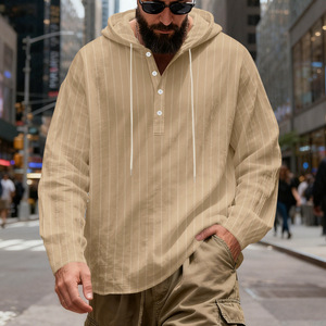 Sweat-shirt à capuche rayé pour homme, manches longues, détails boutonnés, nouvelle collection printemps-automne 2026, haut décontracté polyvalent - Product Image 4
