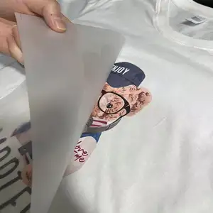 A3 A4 DTF Film rulo 30cm 33cm 60cm çalışma özel boyut beyaz mürekkep T-shirt dijital ısı transferi baskı DTF Film için mürekkep püskürtmeli yazıcı