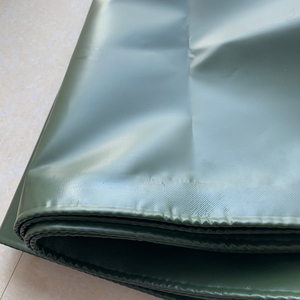 Tissu de bâche enduit de PVC ignifuge imperméable mat vert armée 650GSM pour tente de couverture de voiture de <span class=keywords><strong>bateau</strong></span> de palette de <span class=keywords><strong>remorque</strong></span> de camion - Product Image 4