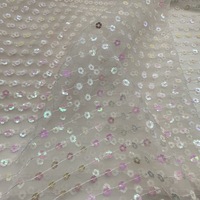 Tissu à paillettes de broderie en maille 100% polyester 60g/m2 pour robes de mariée, vente de luxe