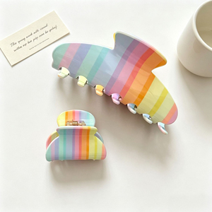Pinza de Pelo Geométrica con Diseño Único y Creativo en Colores Arcoíris, Pinza de Pelo Moderna para Chicas, Venta al Por Mayor de Accesorios para el Cabello - Product Image 3
