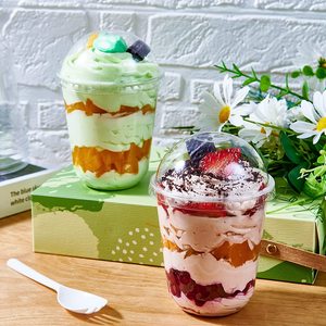 Bouteille en plastique transparente en forme de U personnalisée imprimée PET Conteneur parfait congelé Gobelets en plastique jetables pour gâteau, fruits, dessert, <span class=keywords><strong>yaourt</strong></span> - Product Image 3