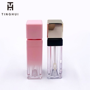 Tube de brillant à lèvres carré rose dégradé avec pinceau, prix usine, conteneur vide - Product Image 1