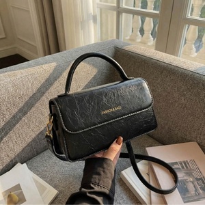 Bolso de Mujer 2025, Nueva Moda Otoño Invierno, Bolso Bandolera de un Solo Hombro, Bolso Cuadrado Pequeño de Alta Gama, Bolso de Mano - Product Image 3