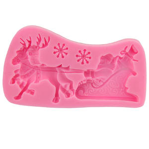 スノーフレーク型DIYシリコンモールドの3個の3Dサンタクローストナカイそり - Product Image 5