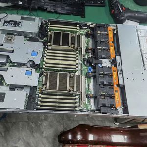 Alto Rendimiento para Servidor en Rack PowerEdge R6715 1U, 5.ª Generación AMD EPYC 9575F 3.3GHz, DDR5, SSD de 1.92TB, Doble Fuente de Alimentación de 1500W, 3 Años de Garantía - Product Image 4