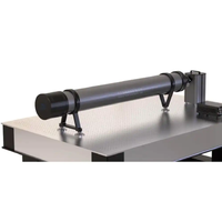 Les tubes de lumière parallèles de télescope sont utilisés pour mesurer la correction de résolution, les télémètres, les lunettes de visée, les applications d'usine