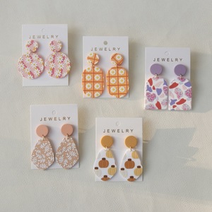 À la mode géométrique ronde fleur Graffiti acrylique pendentif boucles d'oreilles pour les femmes plage vacances musique Festival fêtes en gros - Product Image 1