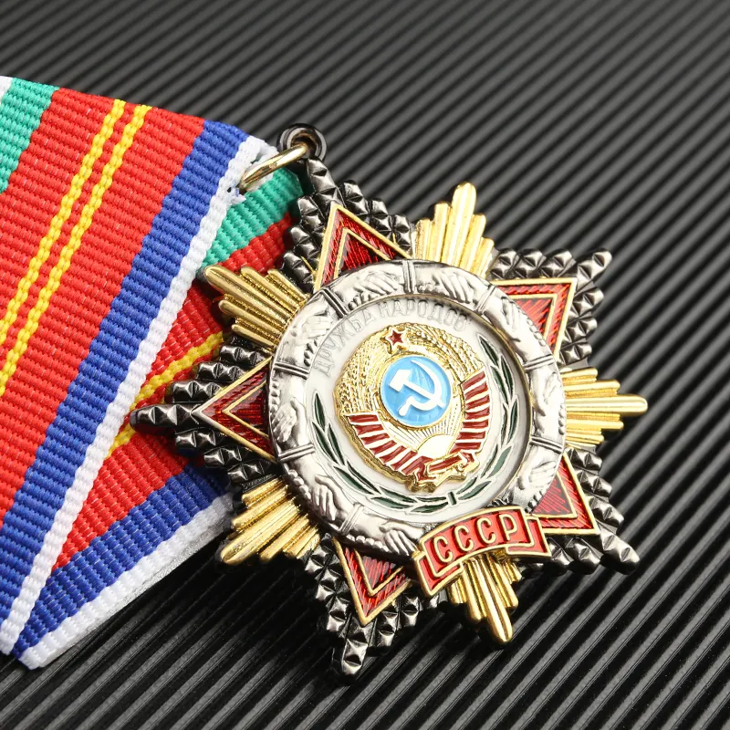 Service OEM US émirats arabes unis en émail épingle de revers en alliage de zinc badge de sécurité personnalisé médailles d'honneur avec décorations